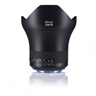 Zeiss Milvus 15mm f/2.8 Canon EF