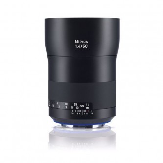 Zeiss Milvus 50 mm f/1.4 Canon EF