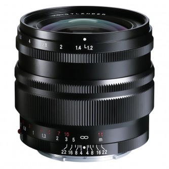 Voigtländer Nokton 50mm f/1.2 Sony E mount