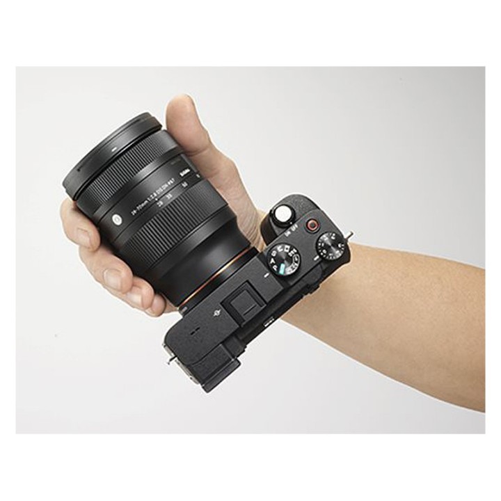 28-70MM F/2.8 DG DN L-mount