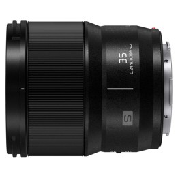 Panasonic Lumix S 35mm f/1.8