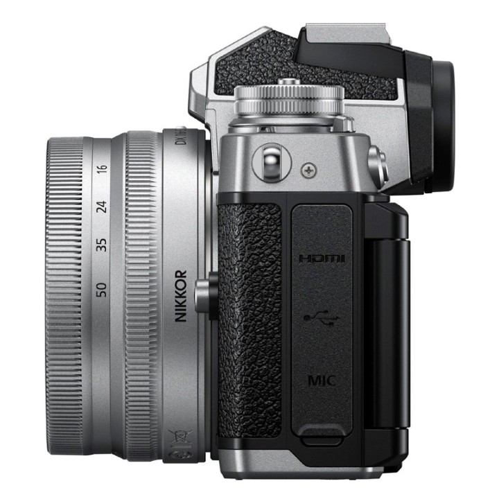 Nikon Z fc kit m/ NIKKOR Z DX 16-50mm + DX 50-250mm