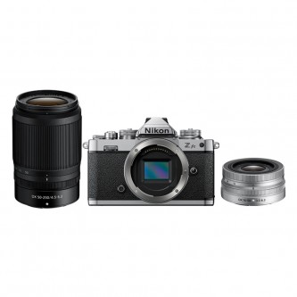 Nikon Z fc kit m/ NIKKOR Z DX 16-50mm + DX 50-250mm