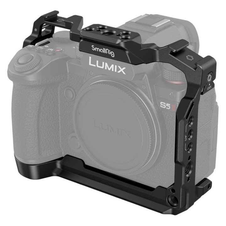 SmallRig 4022 Cage For Panasonic Lumix S5 II