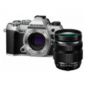 OM SYSTEM OM-5 m/ 12-40mm Pro sølv