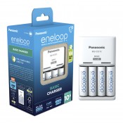 Panasonic batterilader inkl. 4 styk AA-batterier