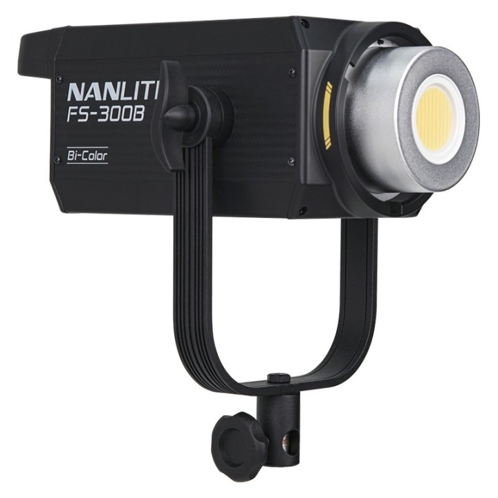 Nanlite FS-300B Bi-Colour 2 light kit with stand