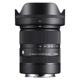 Sigma 18-50mm f/2.8 DC DN Contemporary Canon RF-mount