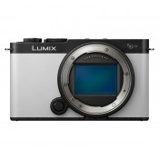 Panasonic Lumix S9 Smokey White body
