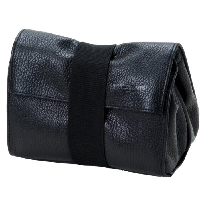 Artisan & Artist ACAM-78 Leather Pouch in Kipskin Leather (L) Black