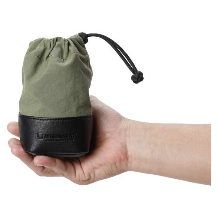 Artisan & Artist  ACAM-LP140 Fabric and Leather Lens Pouch (M) Khaki/Black