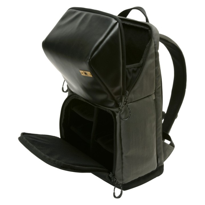 Artisan & Artist ACAM-BS0001 Basalt Backpack, Black/Gray