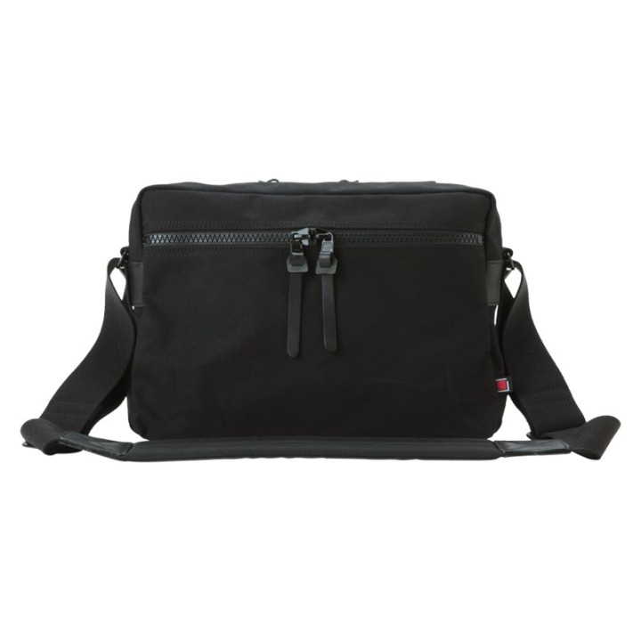Artisan & Artist ACAM-3000 Classic Square Shoulder Bag (Slim Type)
