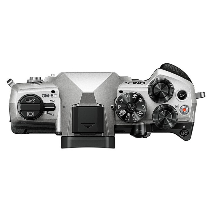 OM System OM-5 mark II m/ 14-150mm silver