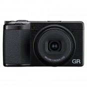 Ricoh GR IV kompaktkamera