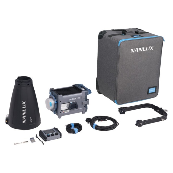Nanlux Evoke 600C LED Full-color Spot Light m/ trolley case