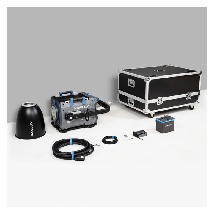 Nanlux Evoke 5000 Bi-color Spot Light w/ reflector & Flight Case