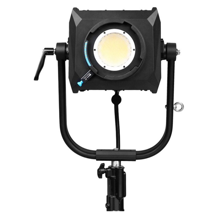 Nanlux Evoke 2400B Spot Light in Flight Case m/ 45° Reflector