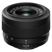 Fujinon XC 13-33 mm f/3.5-6.3 OIS sort