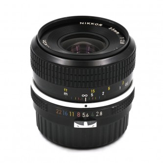 Nikkor 35mm f/2.8 "K" non-AI