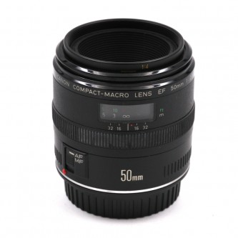 Canon EF 50mm f/2.5 Compact Macro