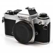 Nikon FE Kamerahus sølv