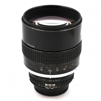 Nikkor 135mm f/2 AI