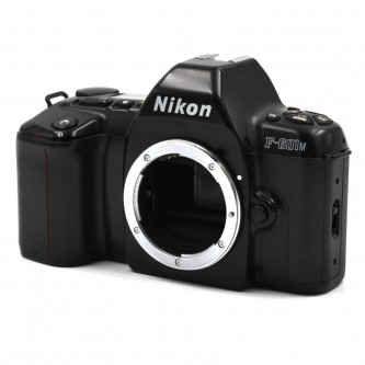 Nikon F601M