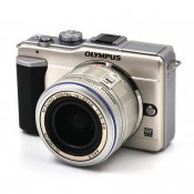 Olympus PEN E-PL1 med 14-42mm (MFT)