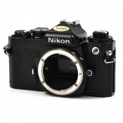 Nikon FE Kamerahus Sort