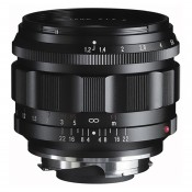 Voigtländer 50mm f/1.2 Nokton VM