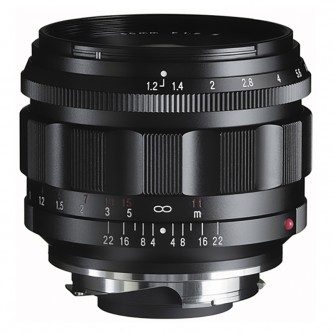 Voigtländer 50mm f/1.2 Nokton VM