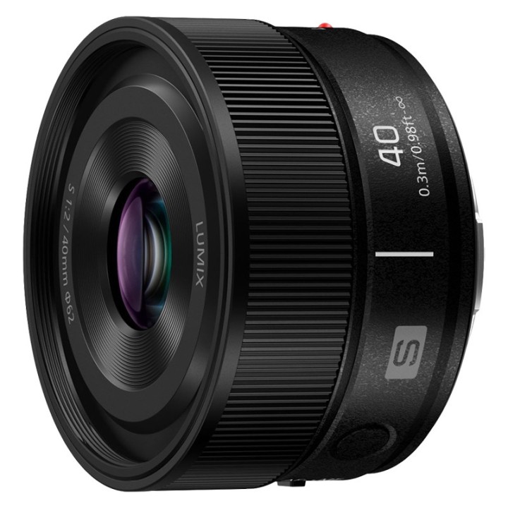 Panasonic Lumix S 40mm f/2.0