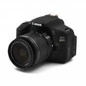 Canon EOS 600D DSLR m EF-S 18-55mm f/3.5-5.6 IS II