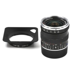 Carl Zeiss Biogon 25mm f2.8 ZM (Leica M mount)
