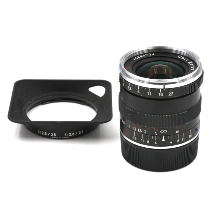 Carl Zeiss Biogon 25mm f2.8 ZM (Leica M mount)