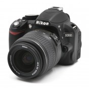 Nikon D3100 m. Nikkor AF-S 18-55mm f/3.5-5.6G II ED