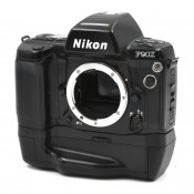 Nikon F90X m. MB-10 håndgreb
