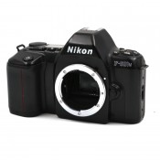 Nikon F601M