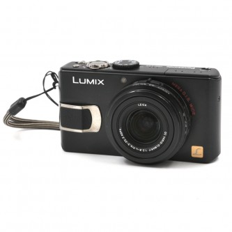 Panasonic LUMIX DMC-LX2