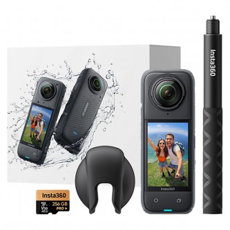 Insta360 X4 Explorer Bundle