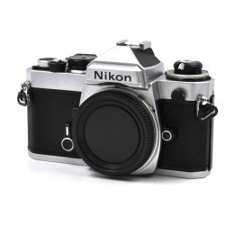 Nikon FE Kamerahus sølv