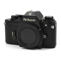 Nikon EM SLR hus