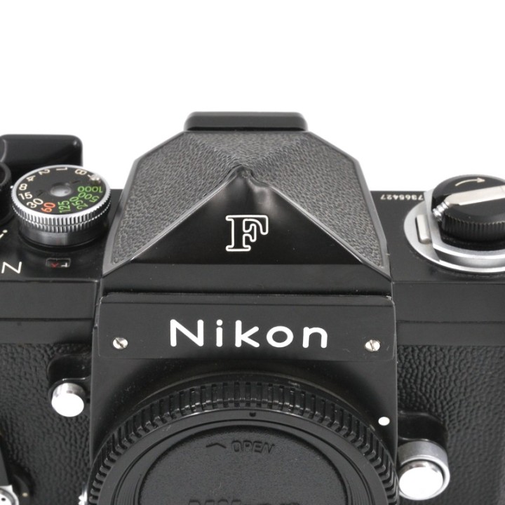 Nikon F kamerahus sort m. prisme