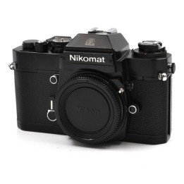 Nikkormat EL SLR hus sort