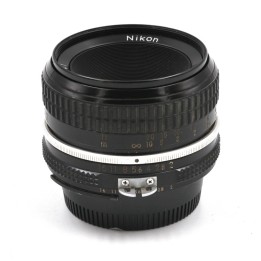 Nikkor 50mm f/2 AI