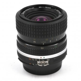Nikkor 35-70mm f/3.3-4.5 AIS