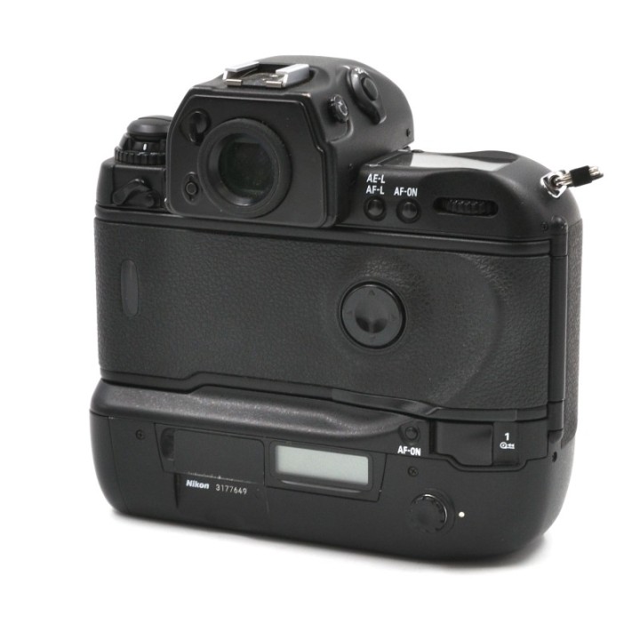 Nikon F5  - kamerahus
