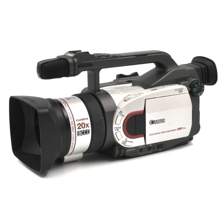 Canon XM1 Mini DV camcorder