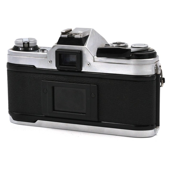 Canon AE-1 med FD 50mm f/1.8 S.C